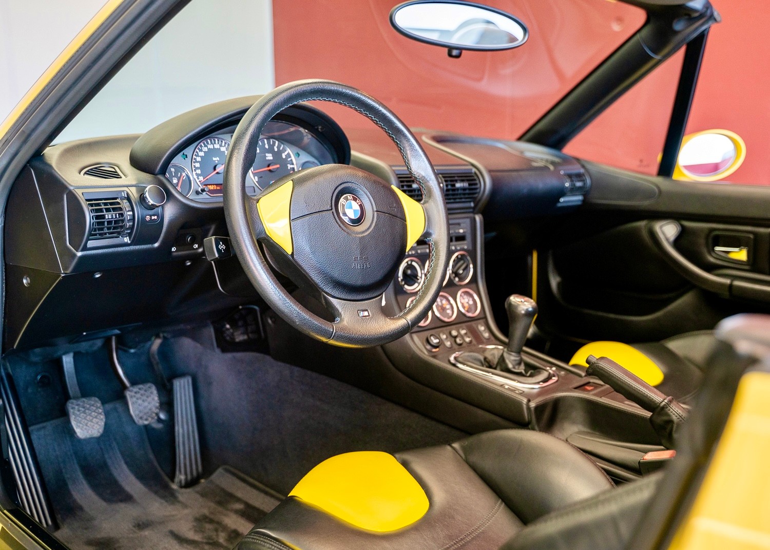 BMW Z3 M Roadster (Leasing 0.80%, Swiss car, 1st hand, BMW Individual, 1 of 1 in the World)-image-18