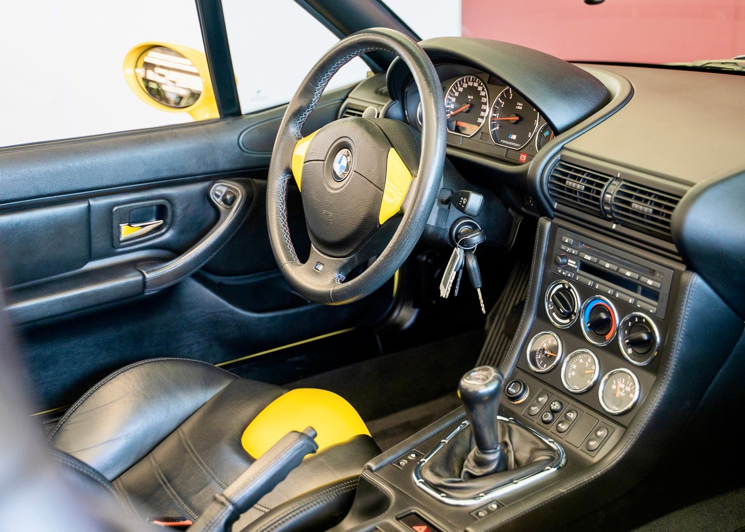 BMW Z3 M Roadster (Leasing 0.80%, Swiss car, 1st hand, BMW Individual, 1 of 1 in the World)-image-19