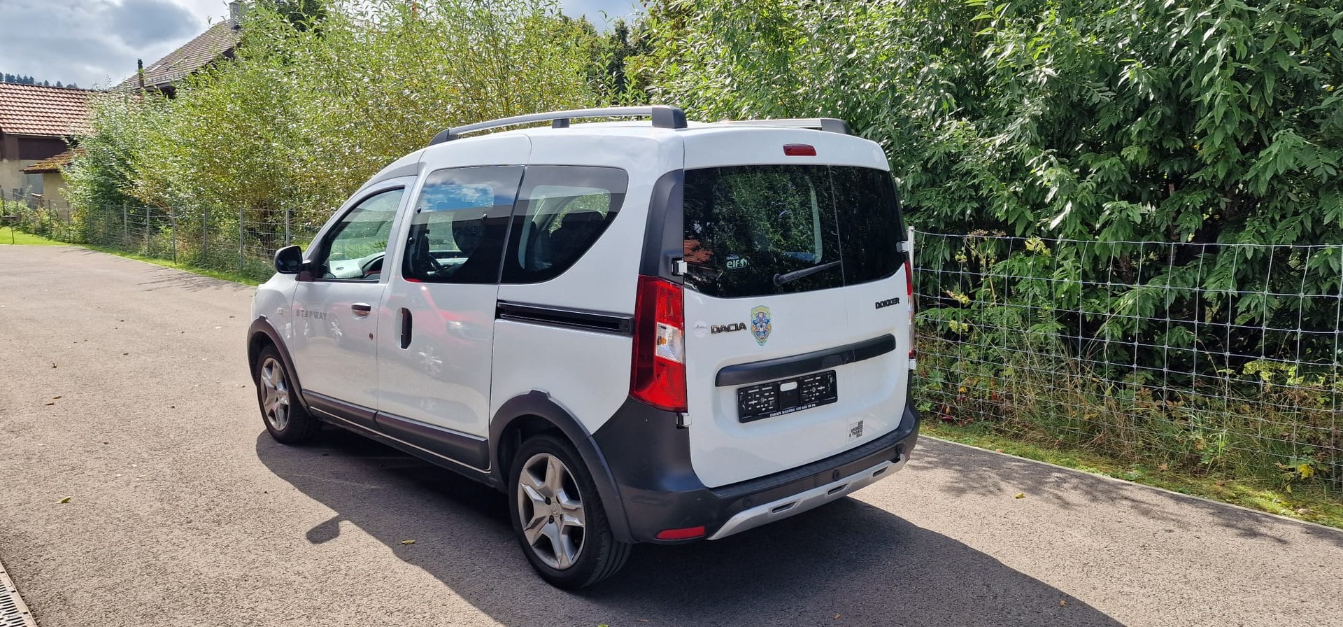 DACIA Dokker 1.2 T Stepway-image-5