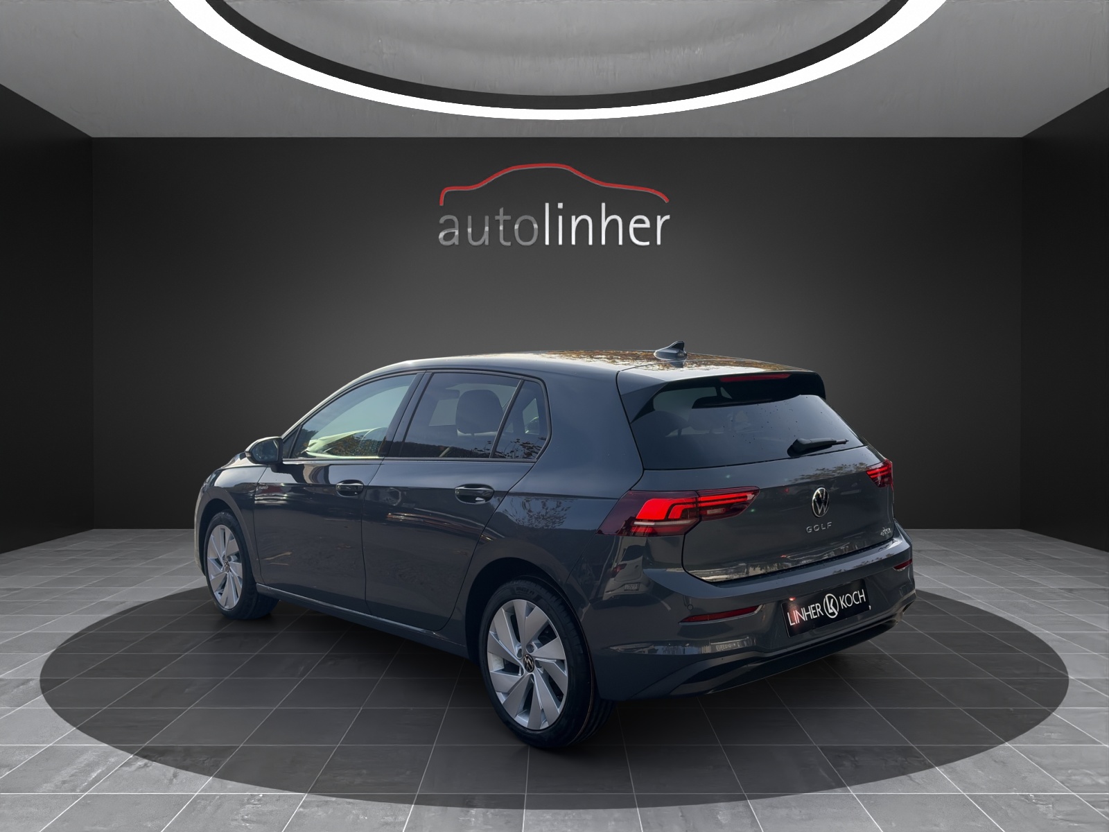 VW Golf 1.5 e TSI mHEV United DSG-image-2