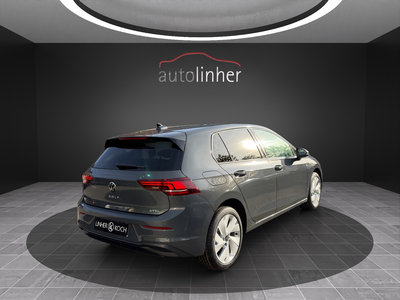 VW Golf 1.5 e TSI mHEV United DSG-image-4