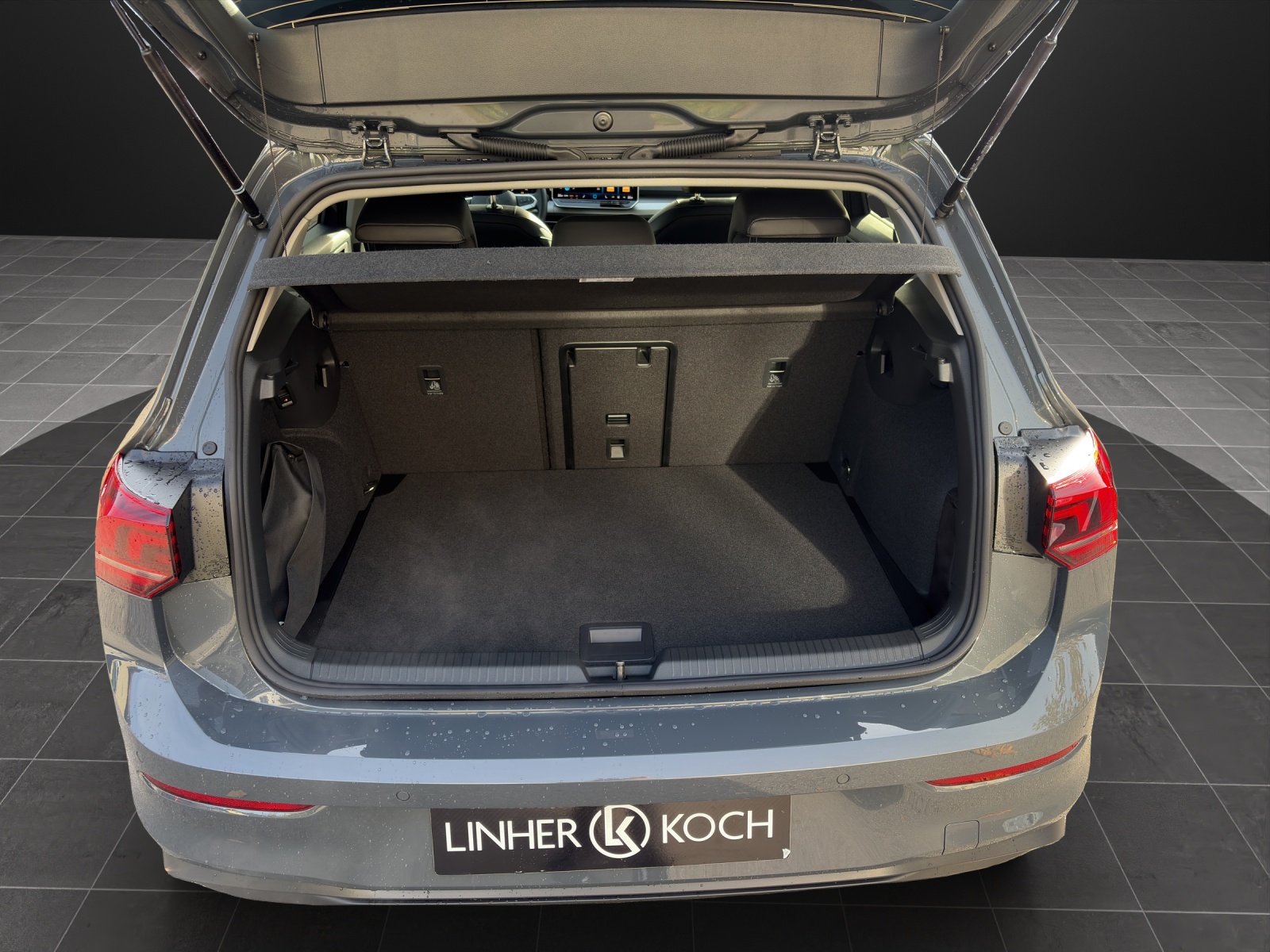 VW Golf 1.5 e TSI mHEV United DSG-image-12
