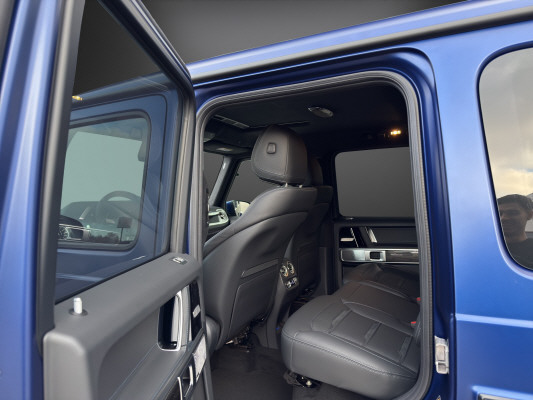 MERCEDES-BENZ G 63 AMG 9G-Tronic-image-9