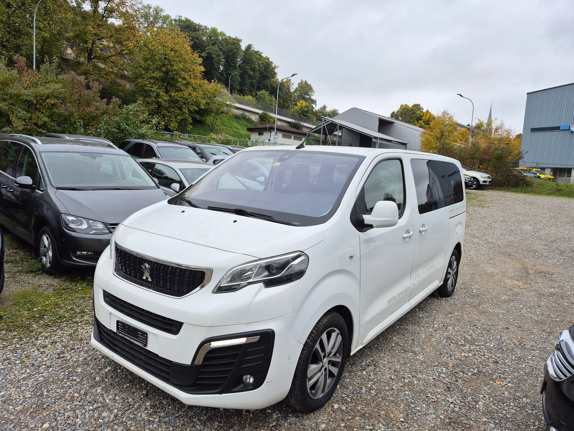 PEUGEOT Traveller 2.0 BlueHDi Allure Standard EAT