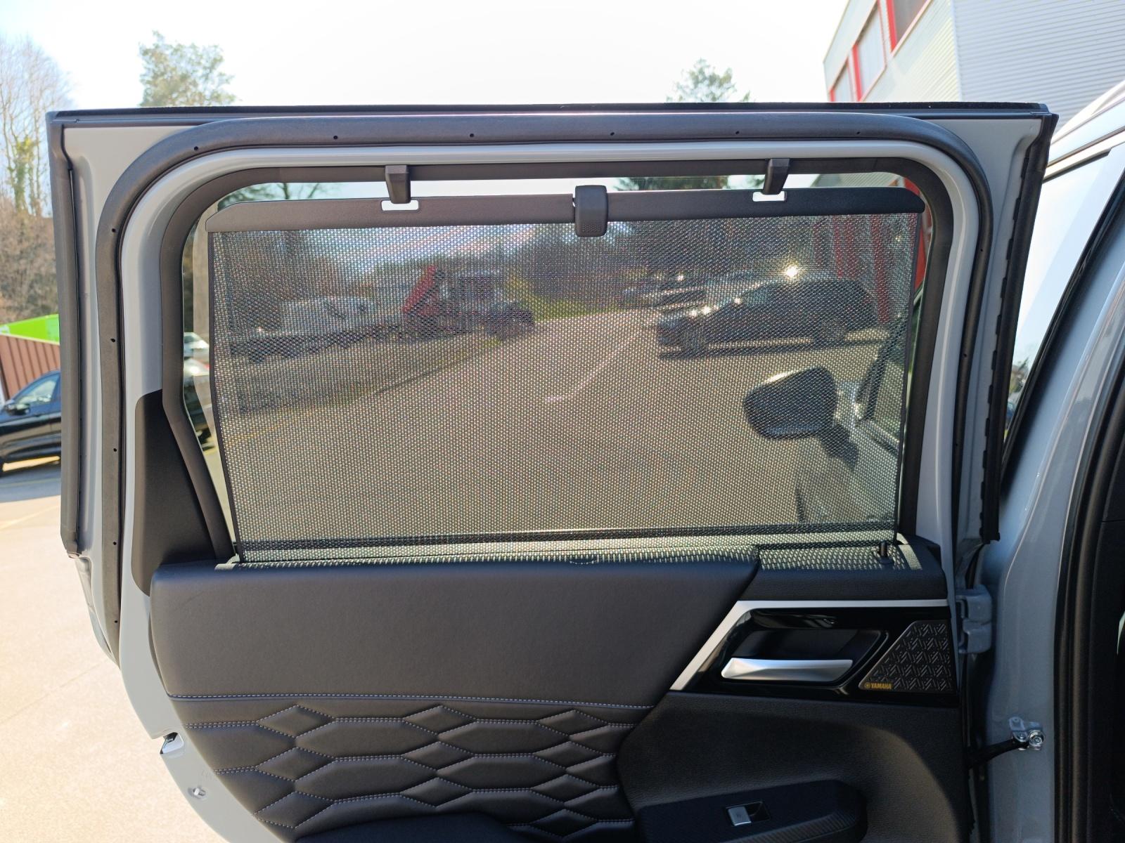MITSUBISHI Outlander 2.4 PHEV Instyle 4x4-image-19