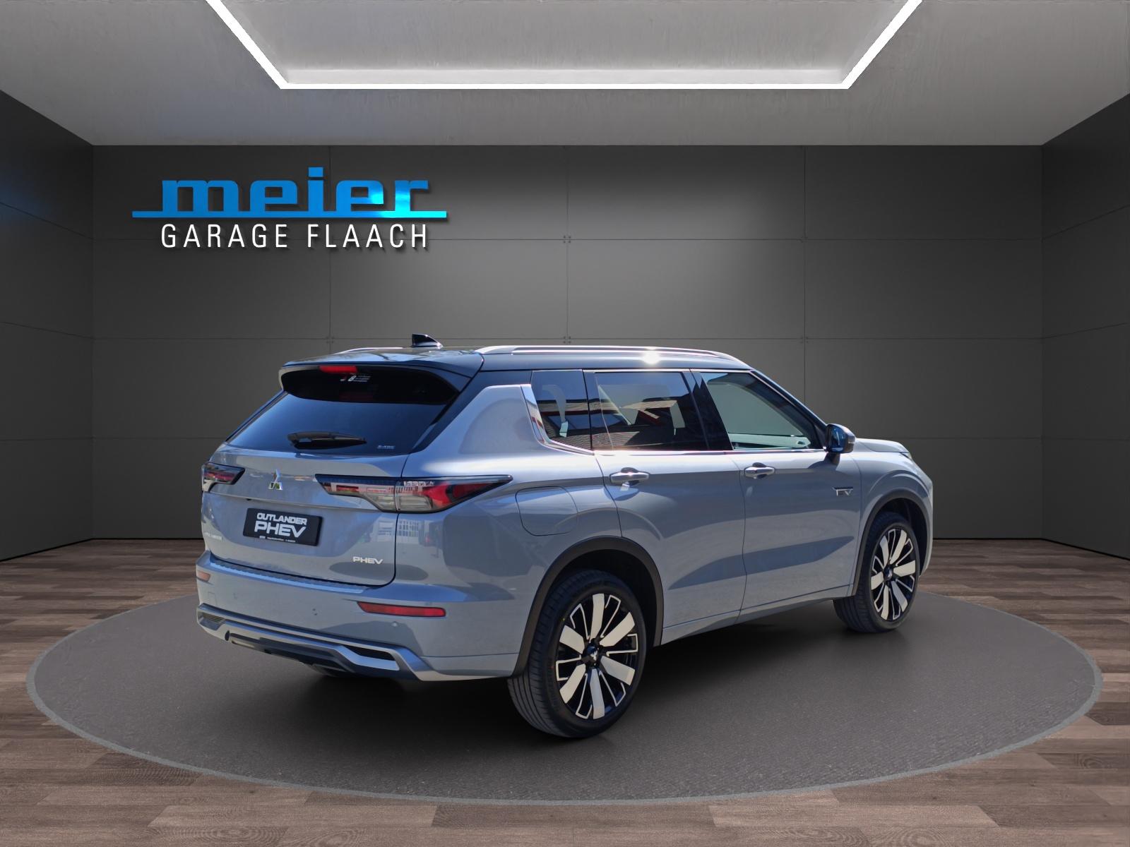 MITSUBISHI Outlander 2.4 PHEV Instyle 4x4-image-4