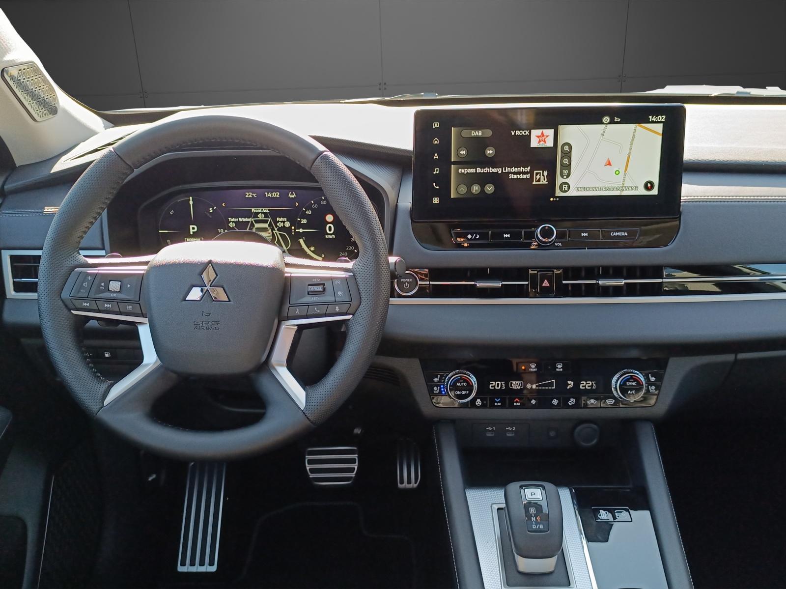 MITSUBISHI Outlander 2.4 PHEV Instyle 4x4-image-11
