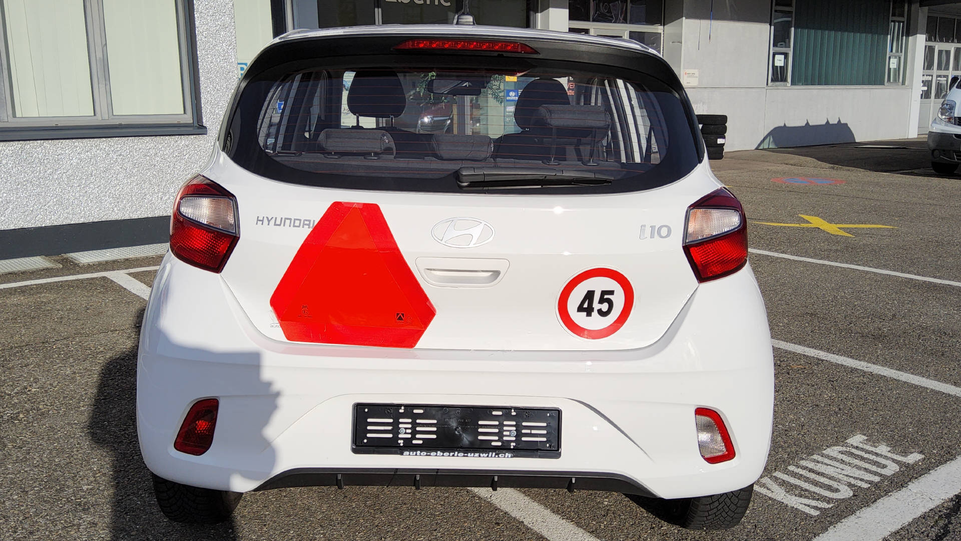 Car photo
