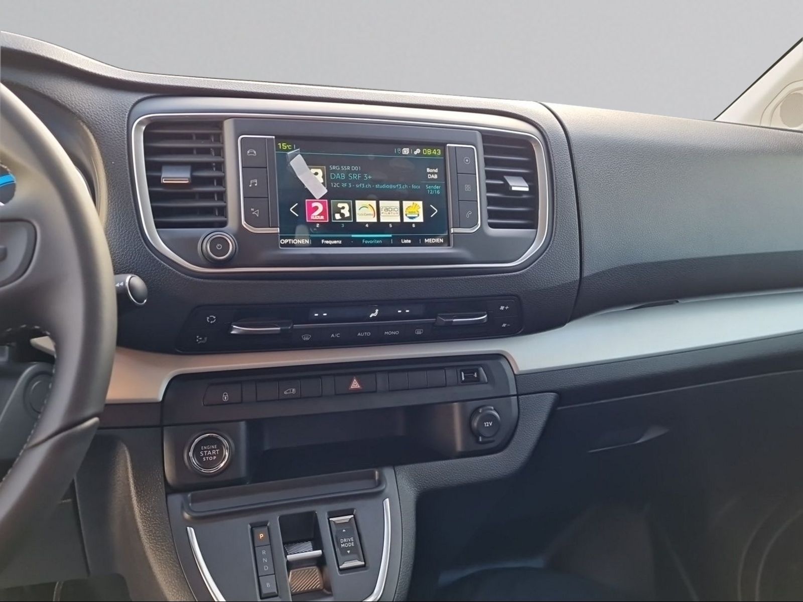 PEUGEOT e-Expert Kaw. Standard 75 kWh-image-14