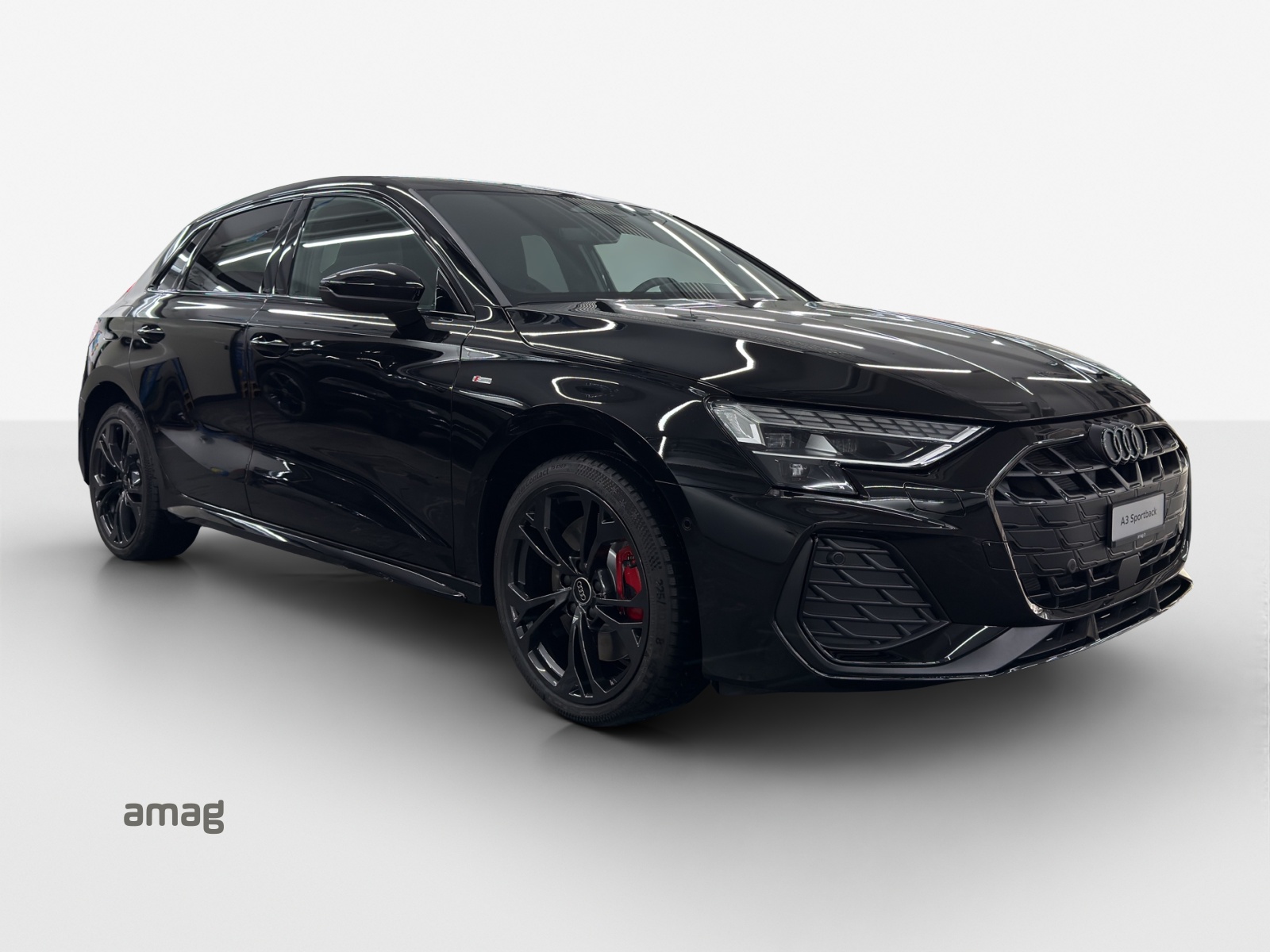 AUDI A3 Sportback TFSI e 200 kW S line Attraction S tronic-image-5