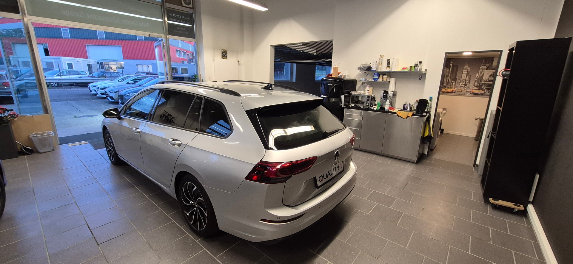 VW Golf Variant 2.0 TDI Life DSG-image-7