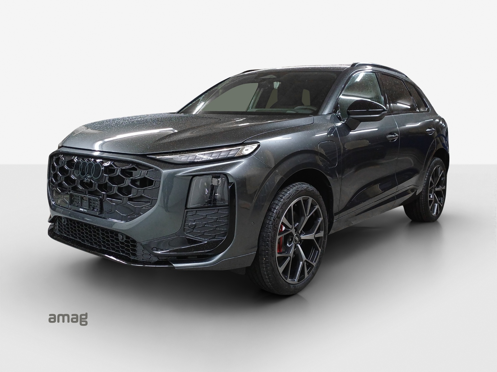 AUDI Q3 SUV e-hybrid 200 kW S tronig-image-0