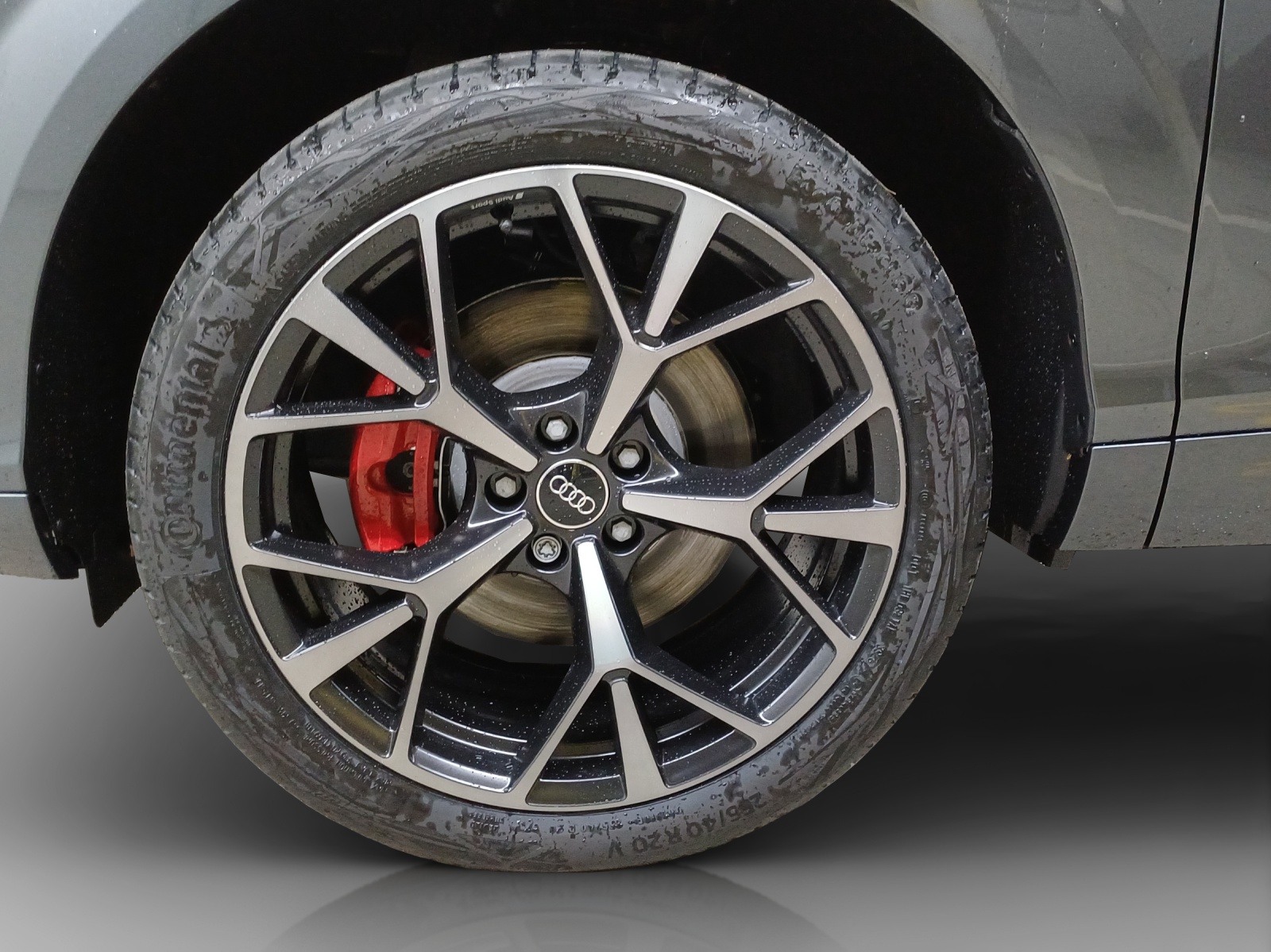 AUDI Q3 SUV e-hybrid 200 kW S tronig-image-15