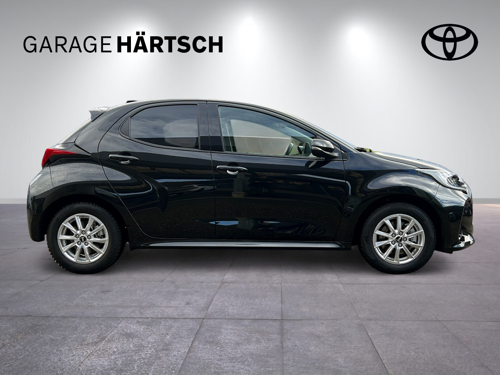 TOYOTA Yaris 1.5 VVT-i HSD Trend-image-7