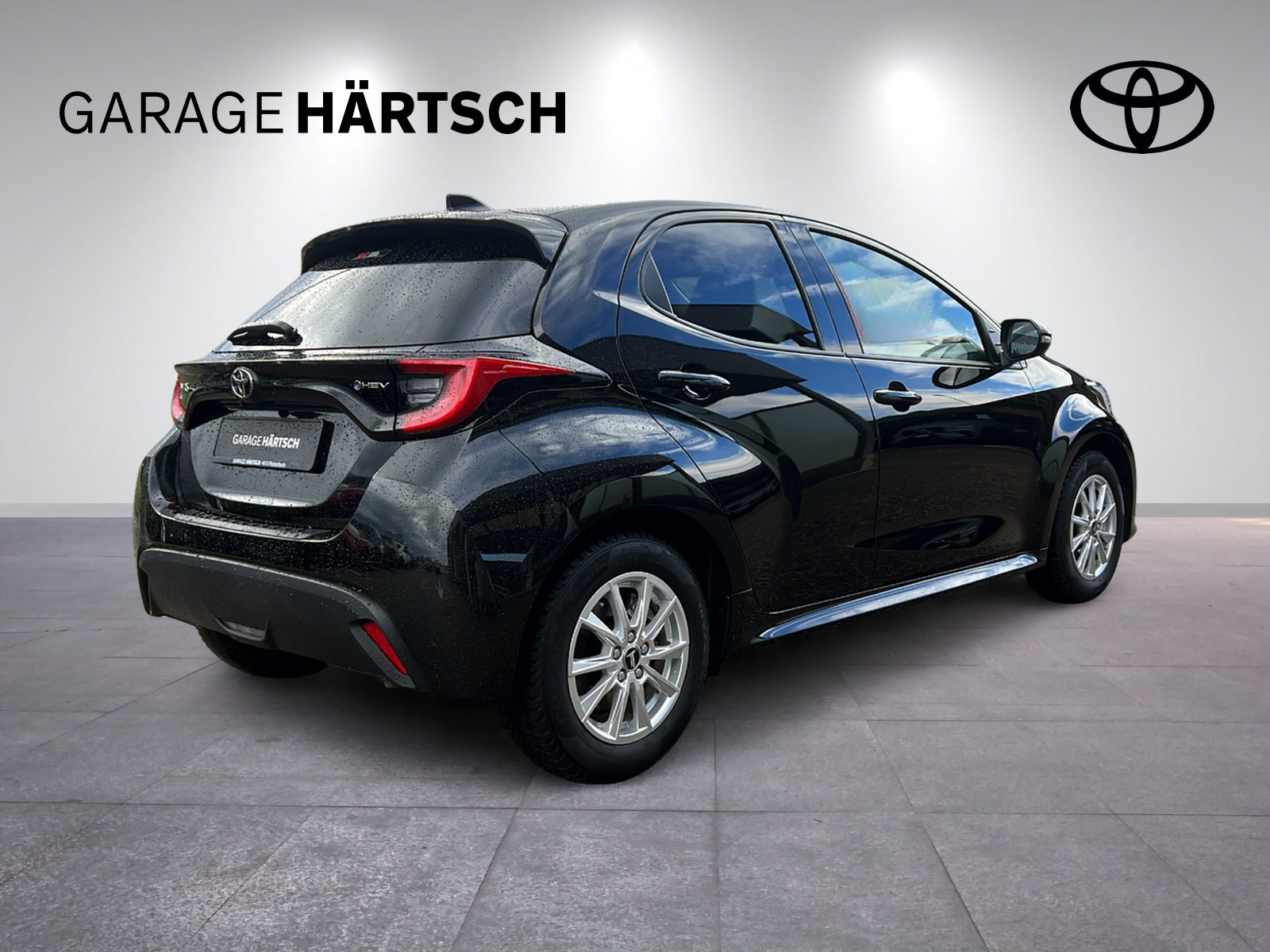 TOYOTA Yaris 1.5 VVT-i HSD Trend-image-6