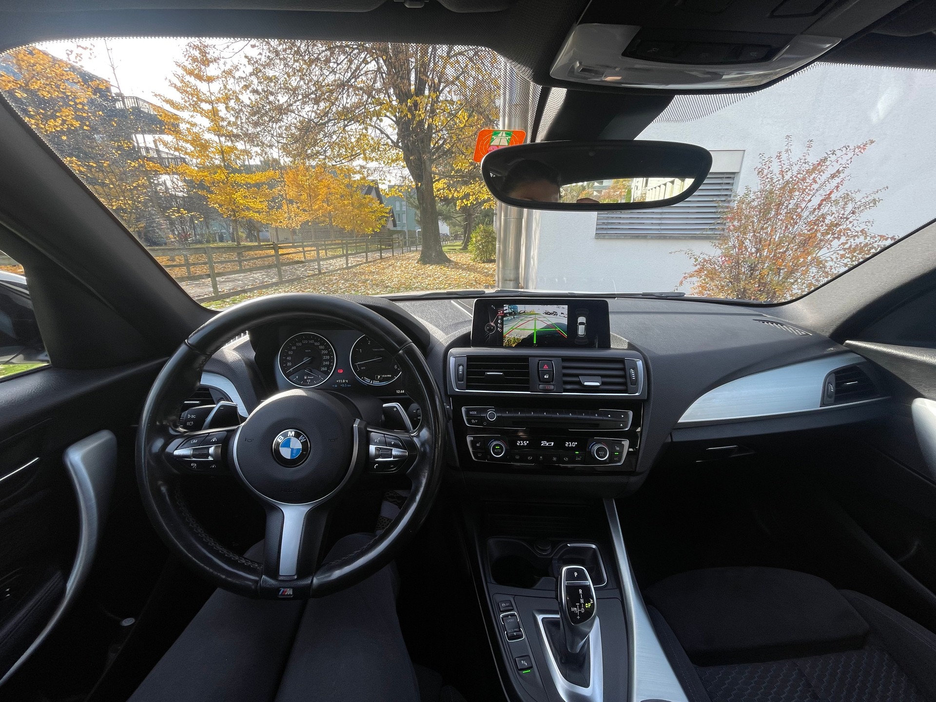 BMW 120d xDrive M Sport Steptronic-image-5