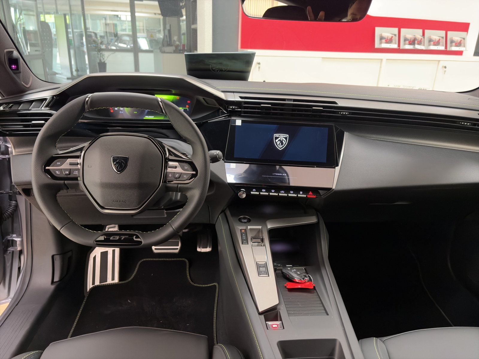 PEUGEOT 308 1.2 Hybrid GT-image-5