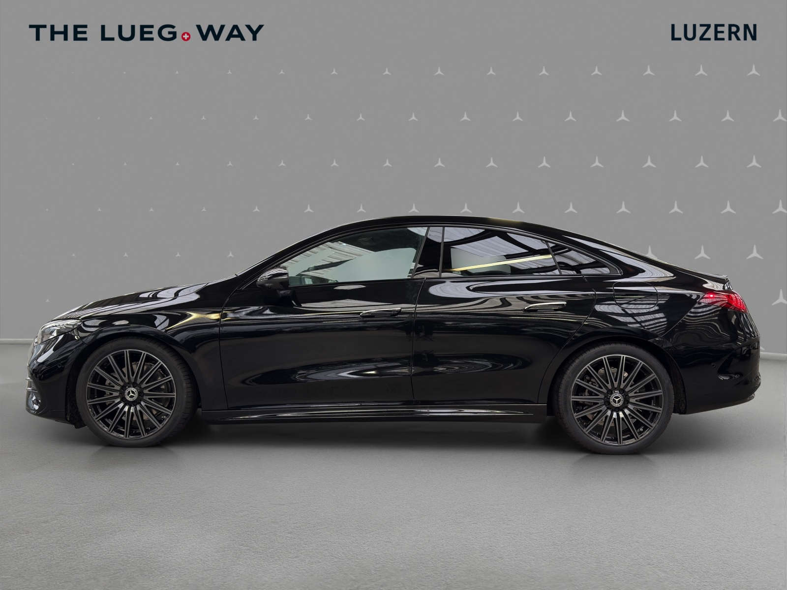 MERCEDES-BENZ CLA 220 8G-DCT 4Matic-image-1