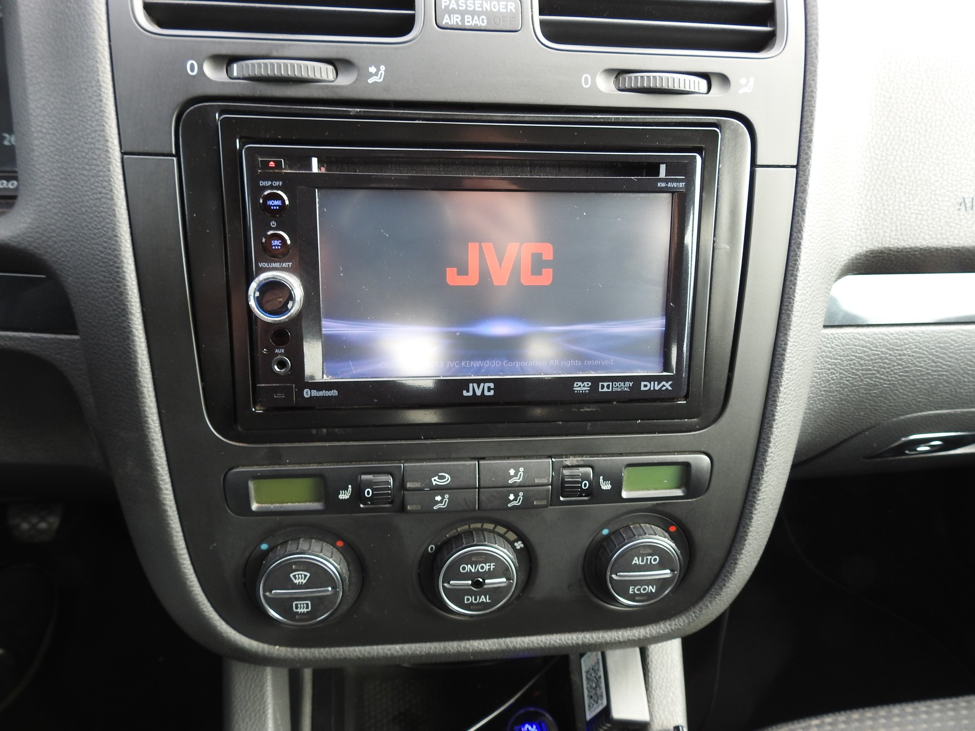 VW Golf 1.4 TSI GT-image-17