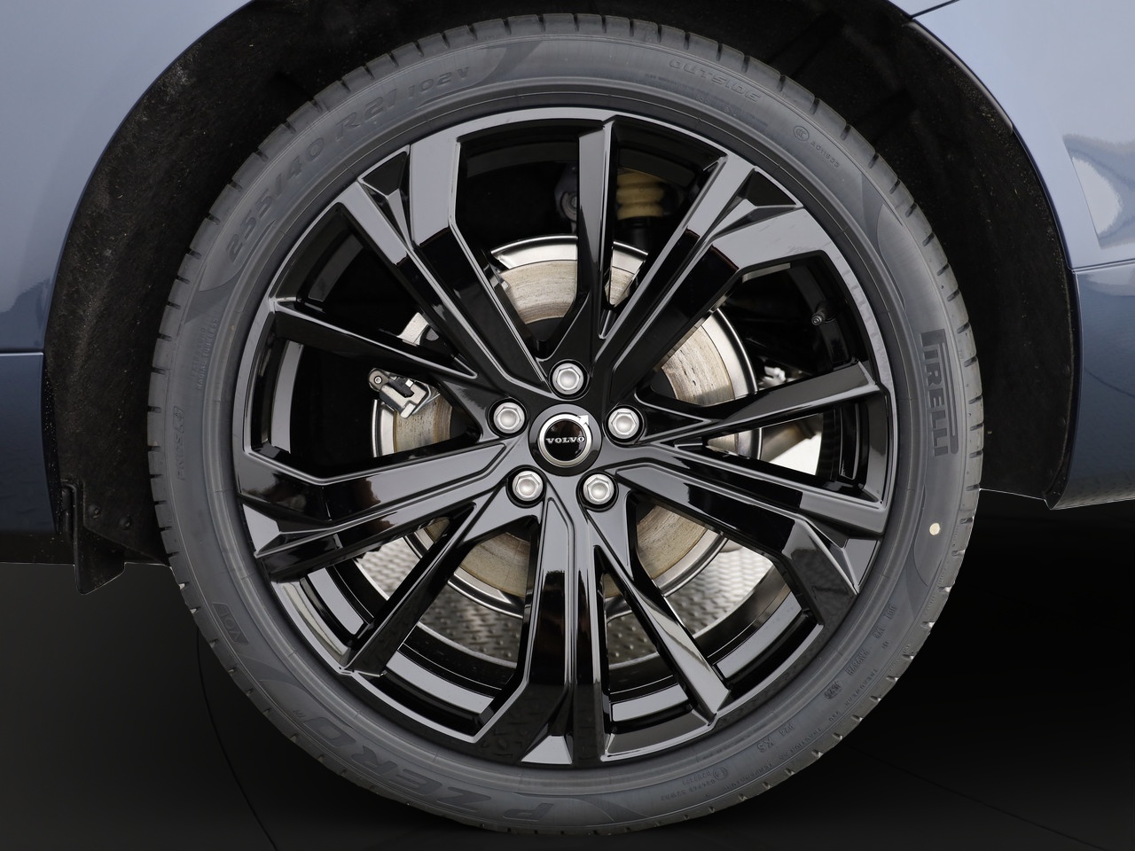 VOLVO XC60 2.0 T8 TE Black Edition eAWD-image-3