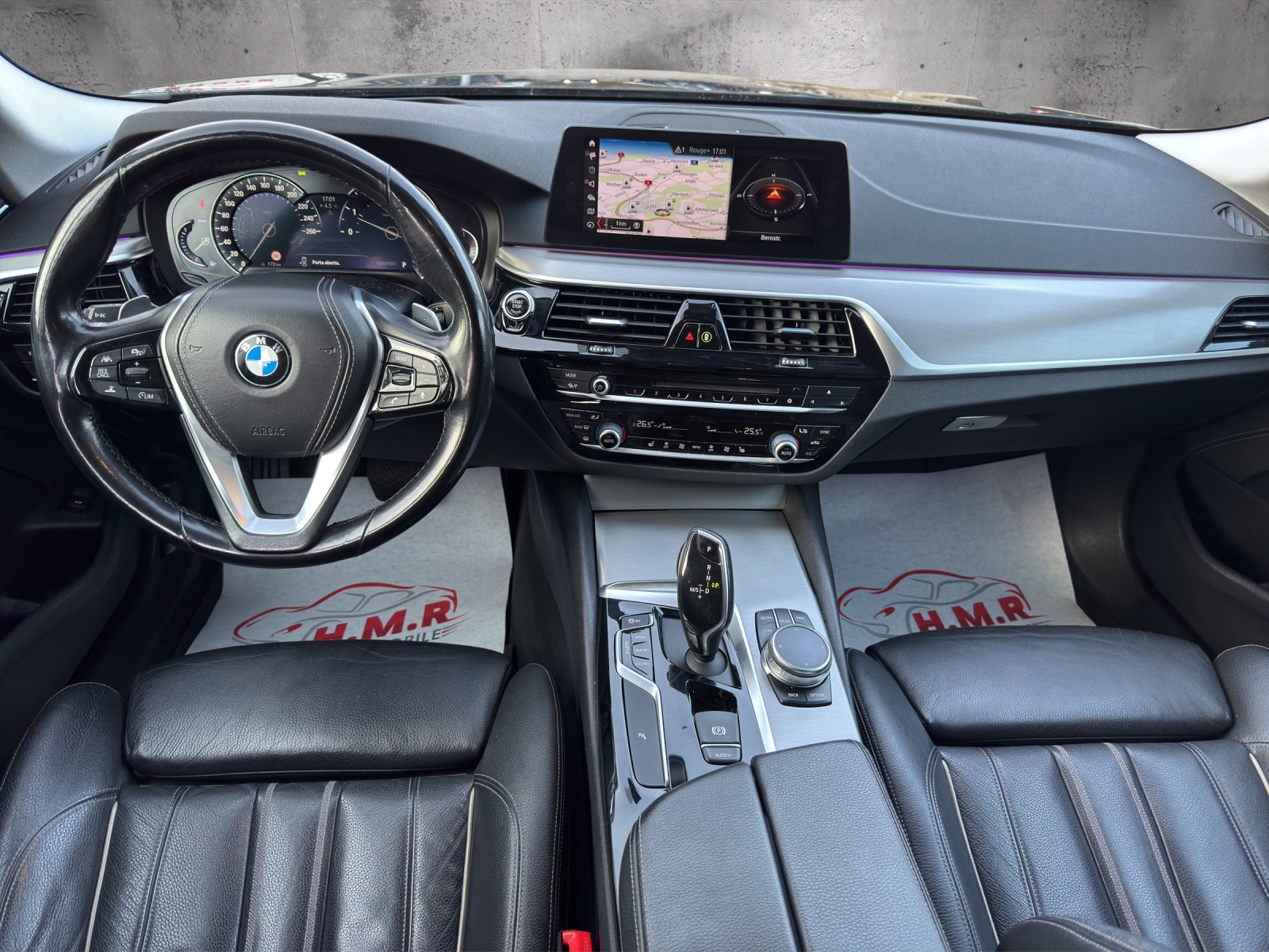 BMW 520d xDrive Sport Line Steptronic-image-9