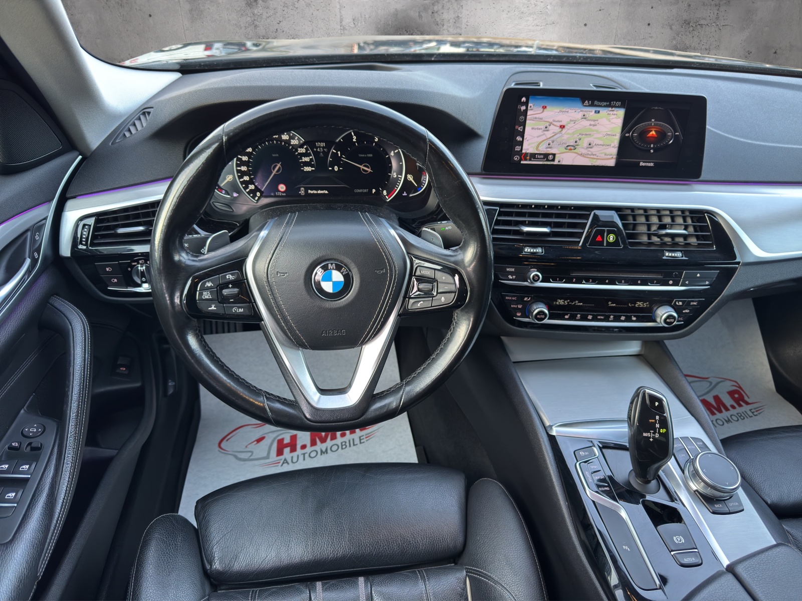 BMW 520d xDrive Sport Line Steptronic-image-11