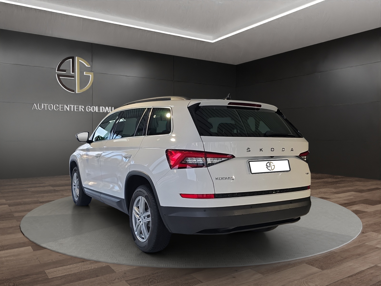 SKODA Kodiaq 2.0 TDI SCR Style 4x4 DSG-image-1