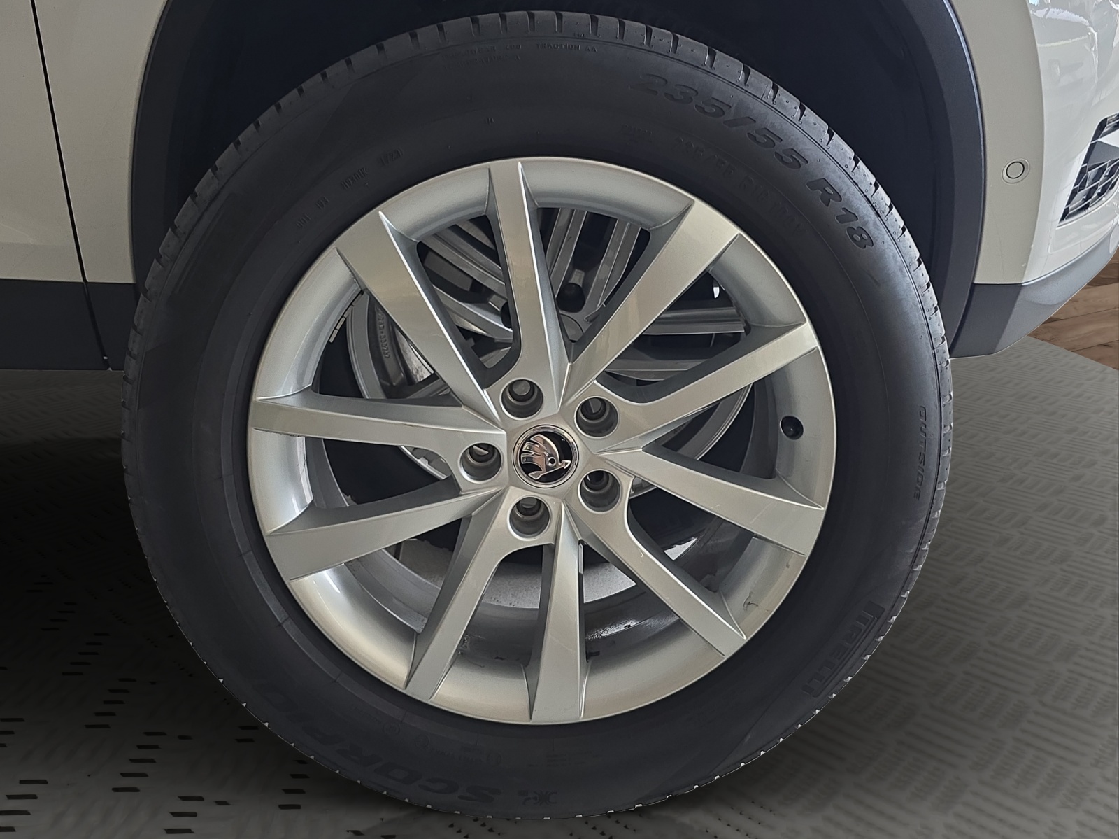 SKODA Kodiaq 2.0 TDI SCR Style 4x4 DSG-image-16
