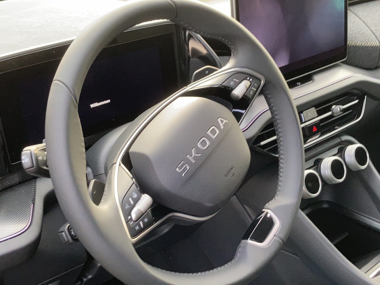 SKODA Kodiaq 2.0 TDI Selection 4x4-image-9
