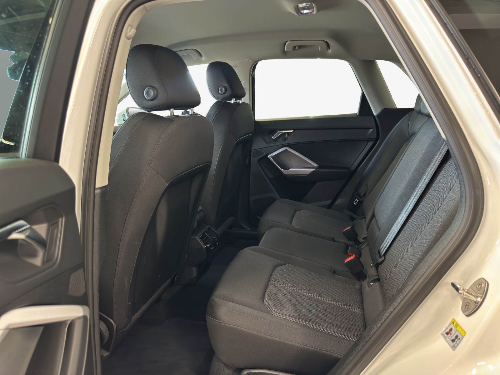 AUDI Q3 Sportback 35 TFSI Attraction S-tronic-image-11