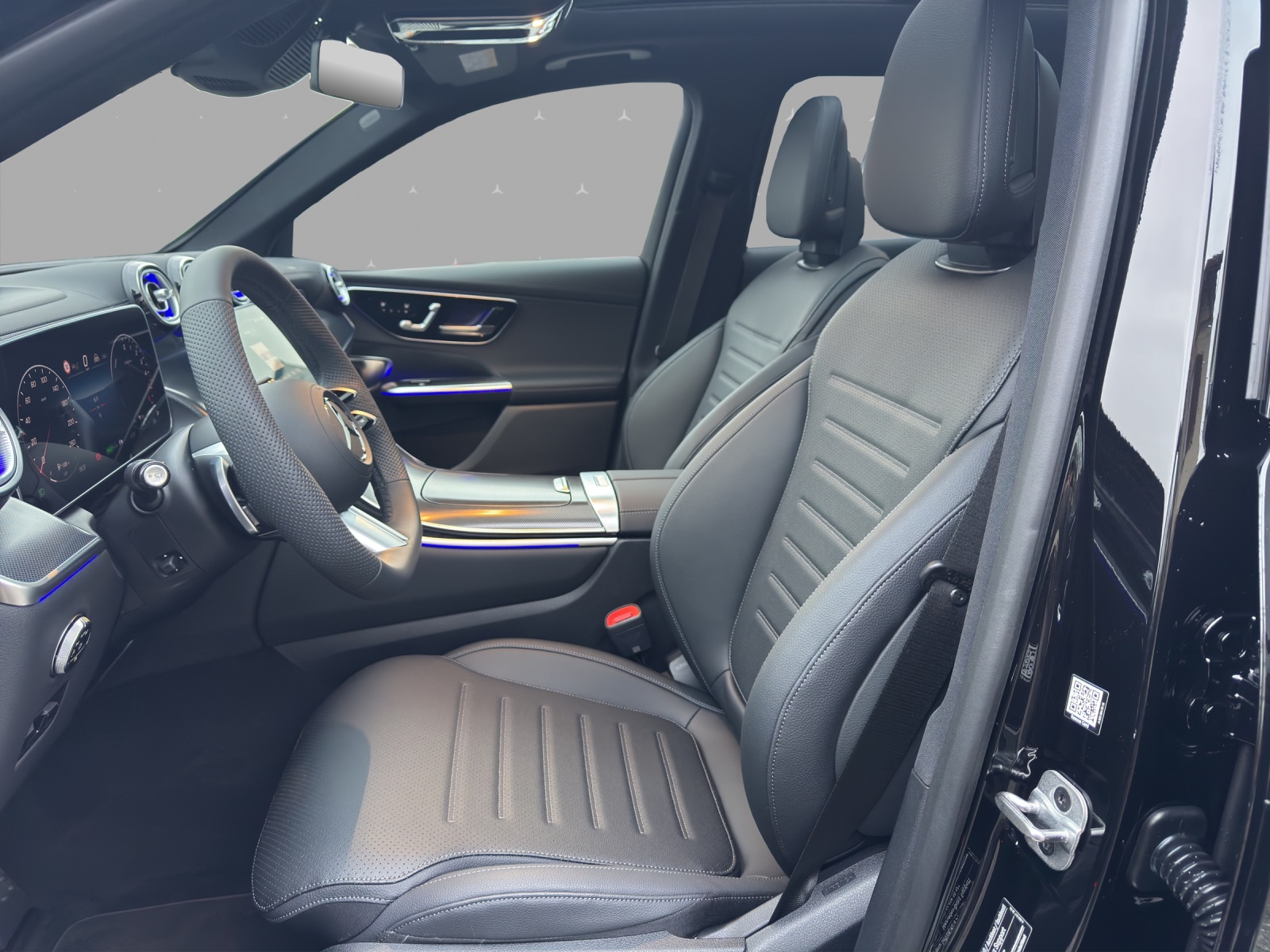 MERCEDES-BENZ GLC 300 de 4Matic EQ Star 9G-Tronic-image-9
