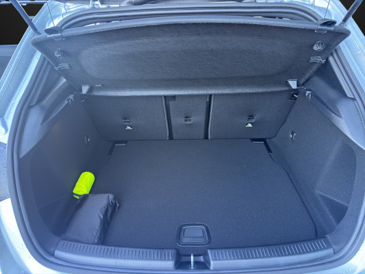 MERCEDES-BENZ A 250 4Matic 8G-DCT-image-10