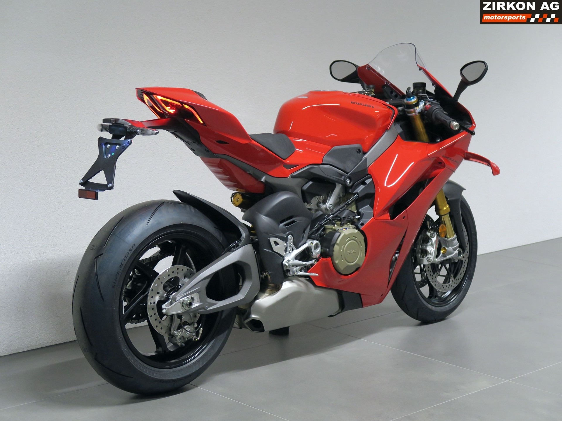 DUCATI Panigale V4 S-image-4