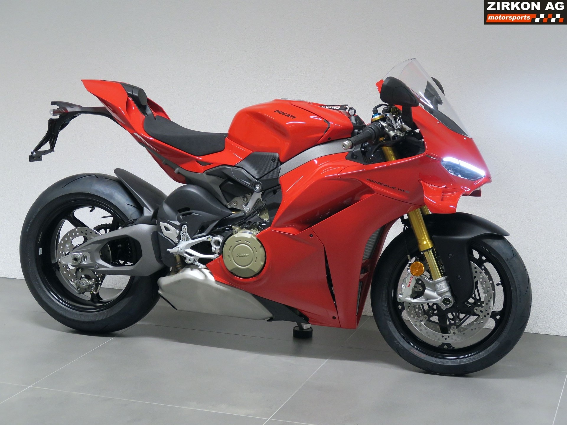 DUCATI Panigale V4 S-showroom-element-1