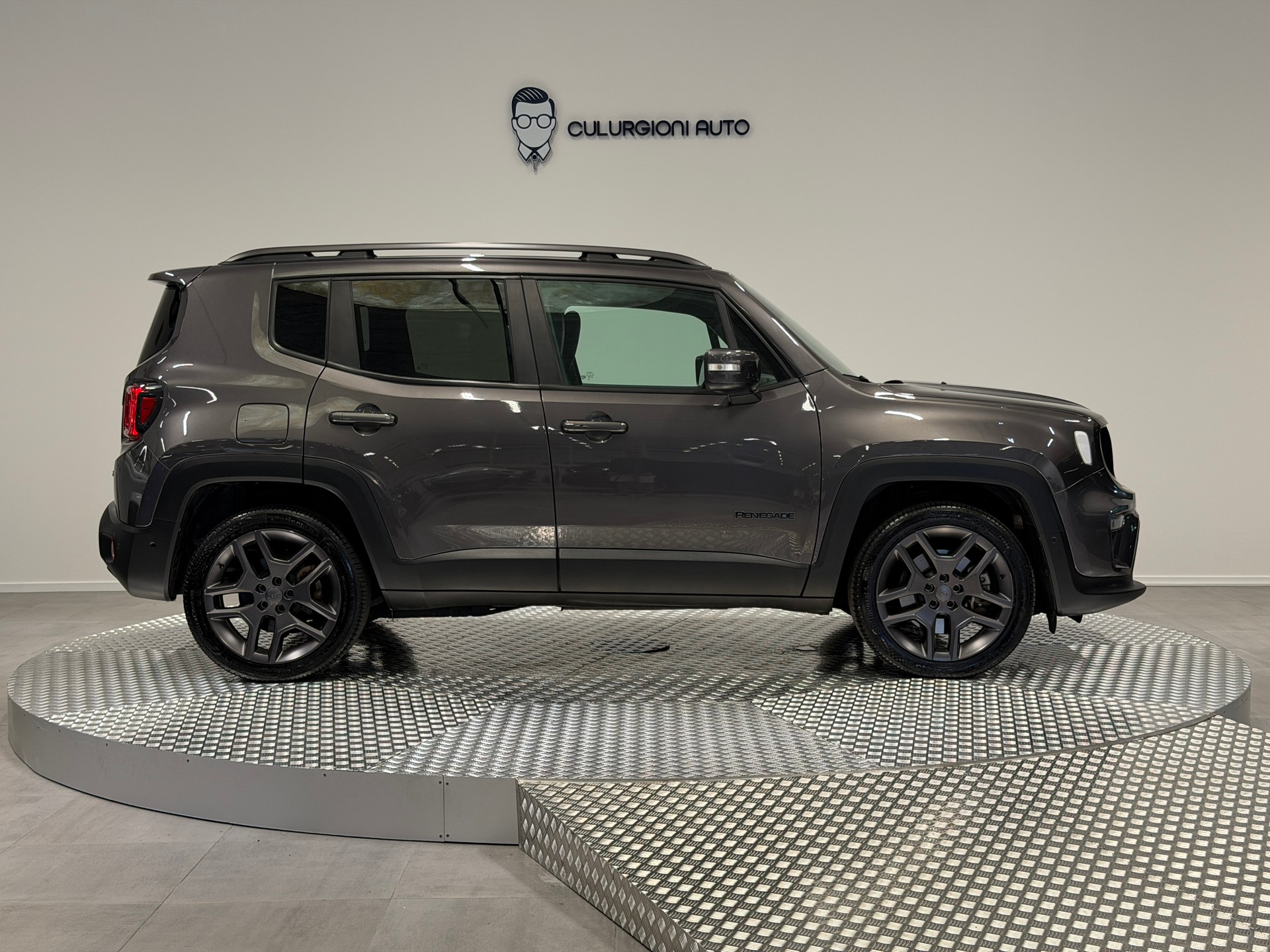 JEEP Renegade 1.3 T PHEV S AWD-showroom-element-3