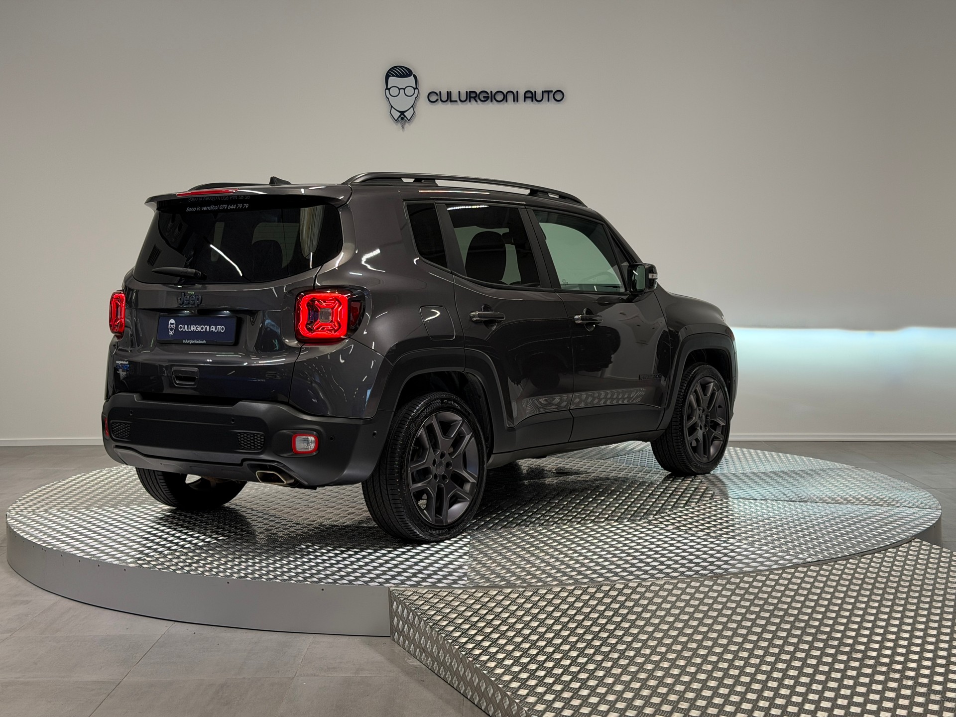 JEEP Renegade 1.3 T PHEV S AWD-image-4