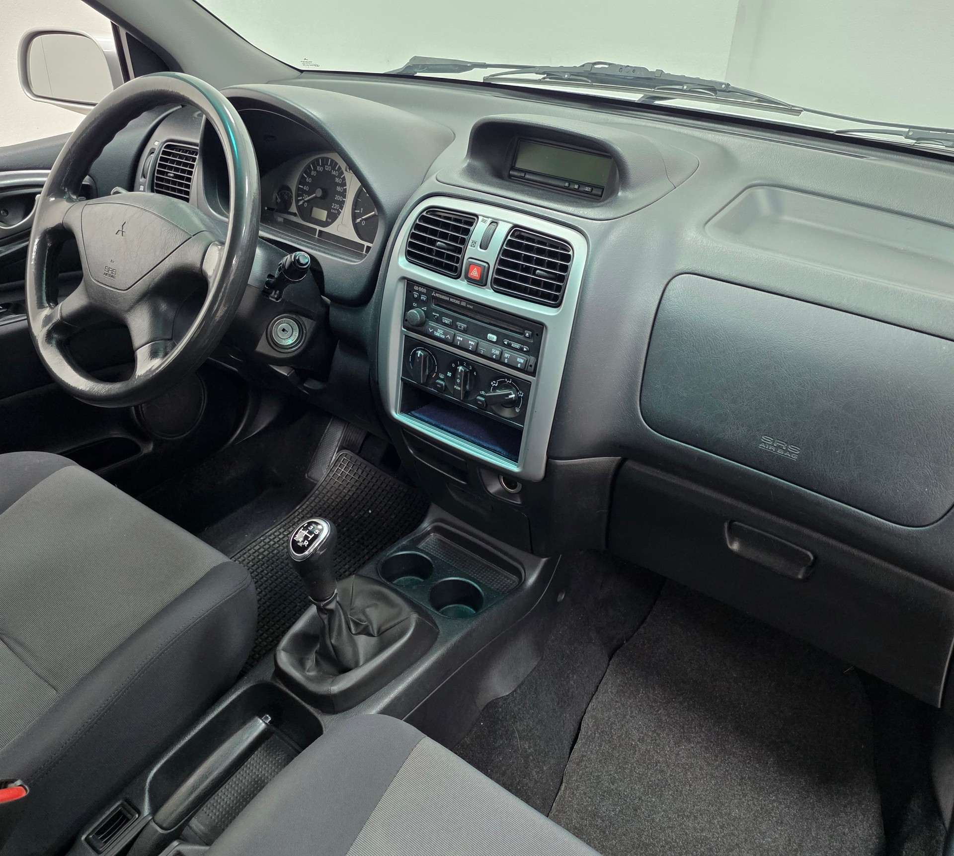MITSUBISHI Space Star 1.9 DI Silver 25-image-9