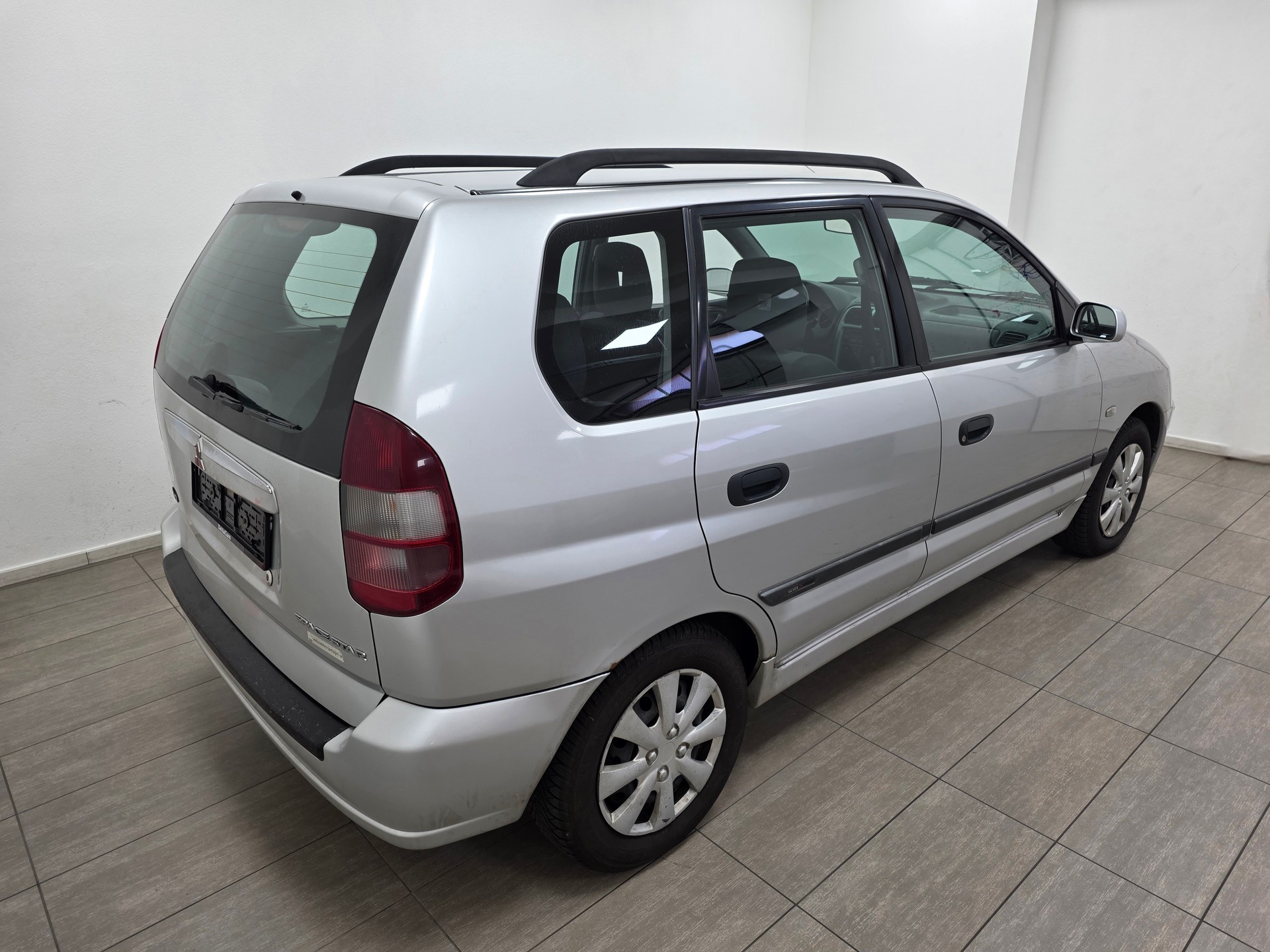 MITSUBISHI Space Star 1.9 DI Silver 25-image-3