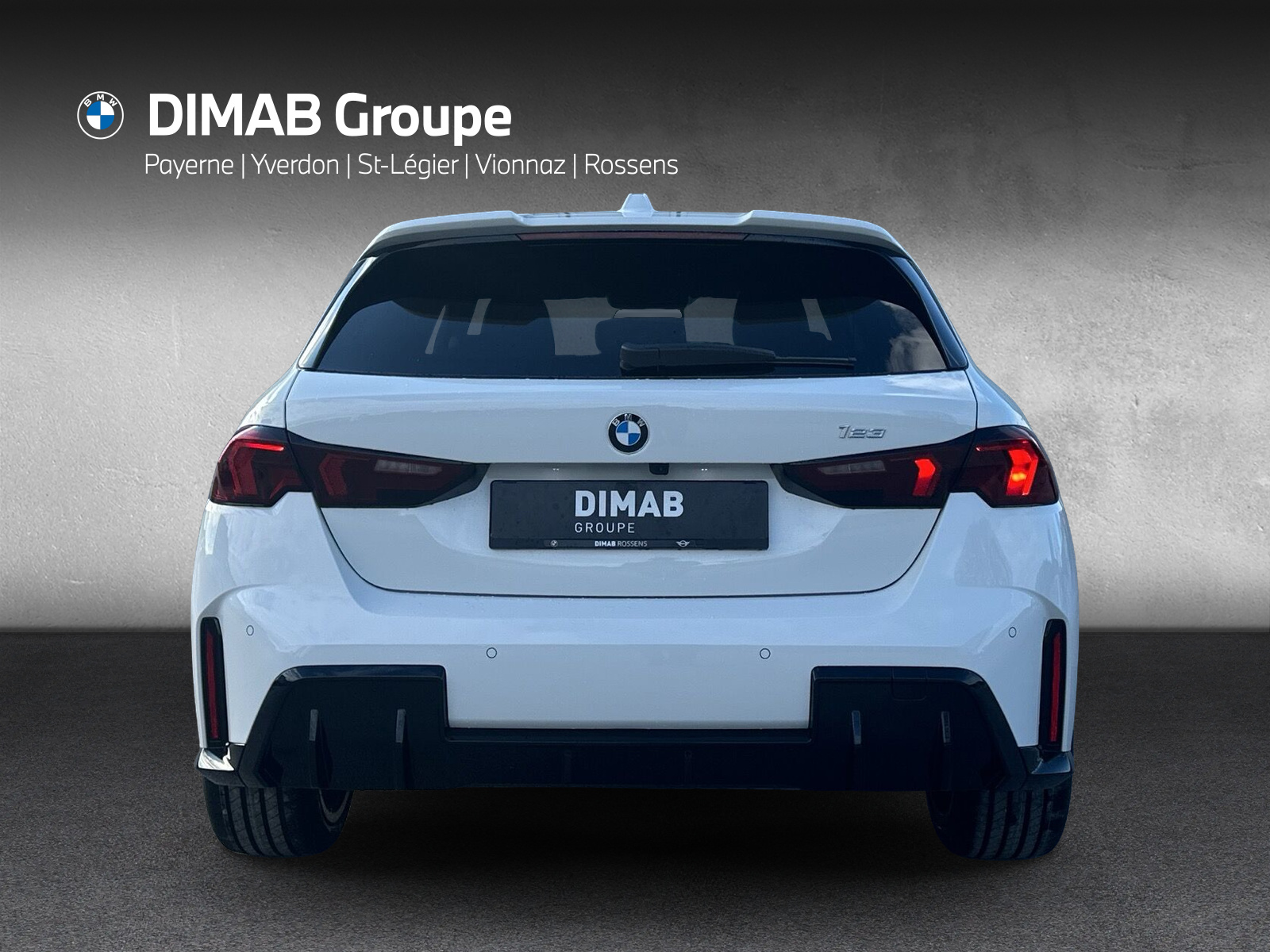 BMW 123 xDrive M Sport Pro Steptronic-showroom-element-3