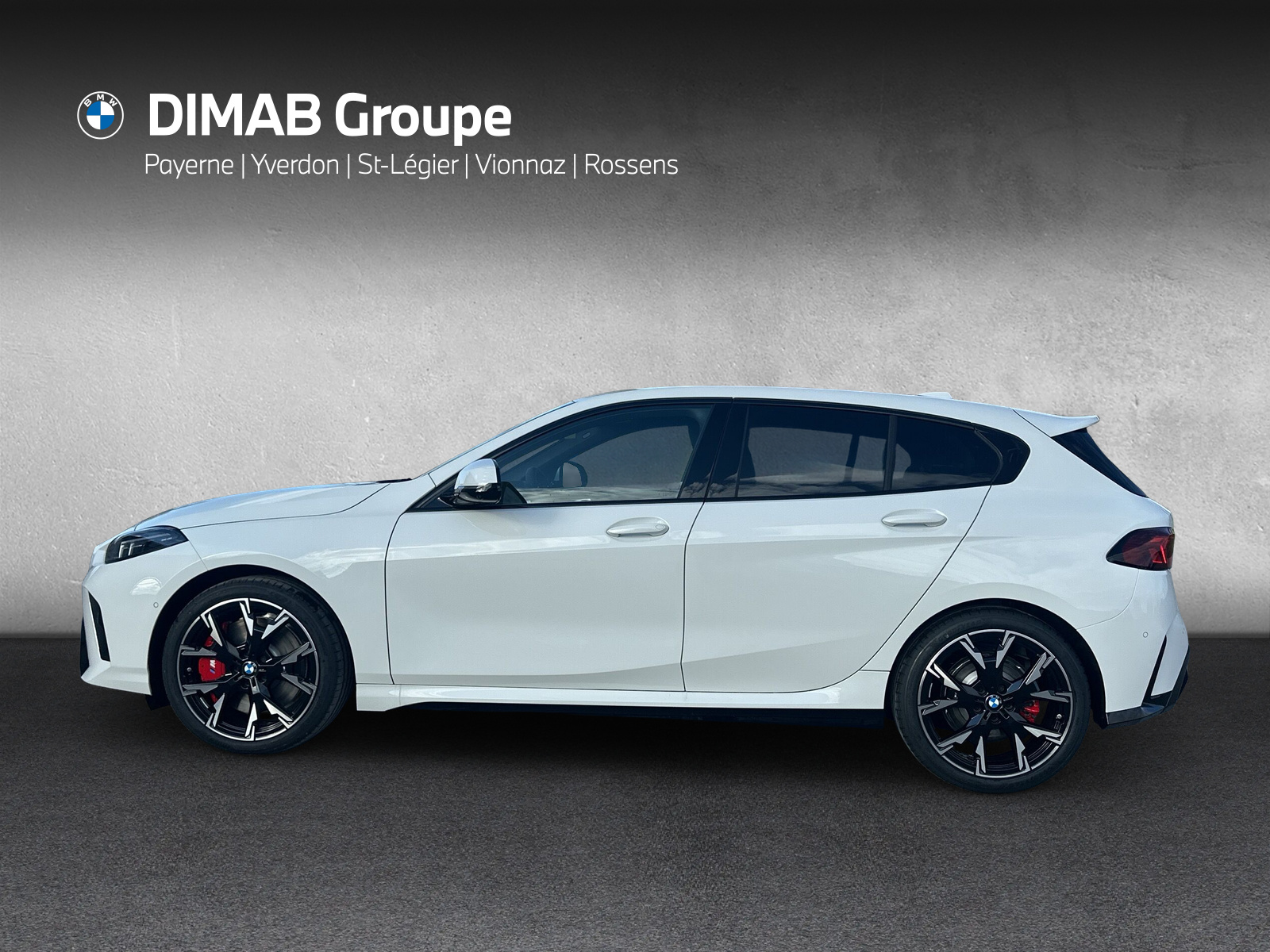 BMW 123 xDrive M Sport Pro Steptronic-showroom-element-1