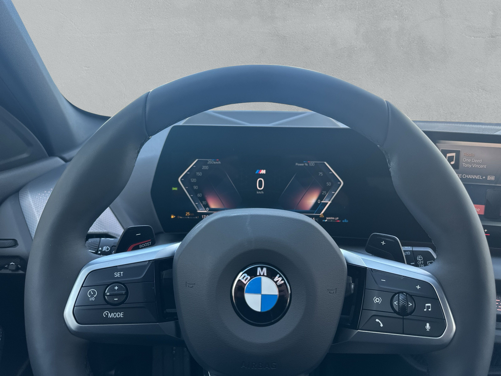 BMW 123 xDrive M Sport Pro Steptronic-image-17
