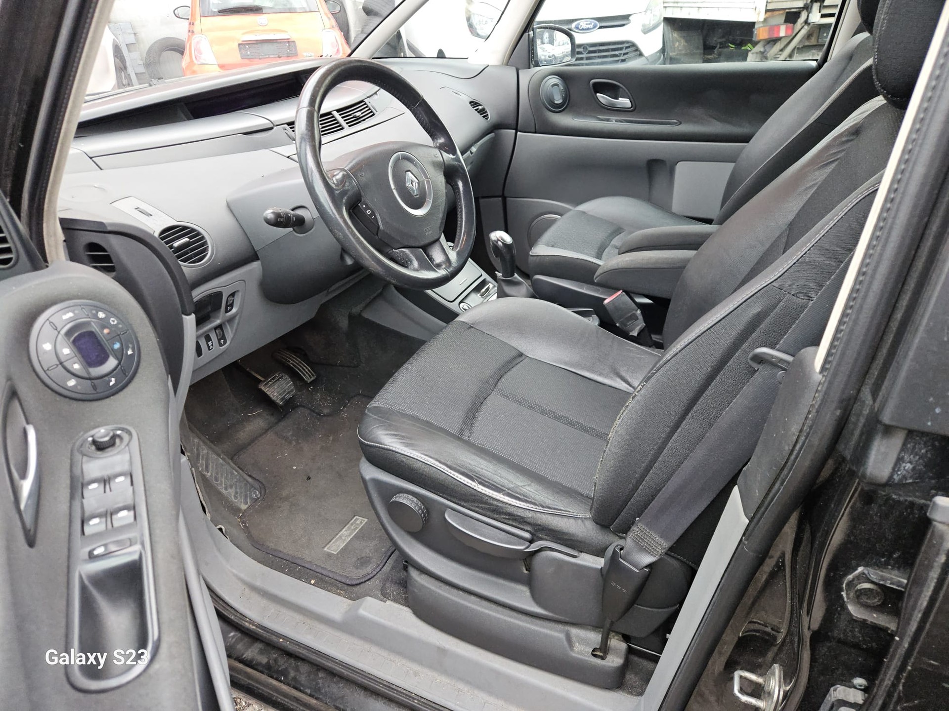 RENAULT Espace 2.0 Turbo Dynamique-image-9