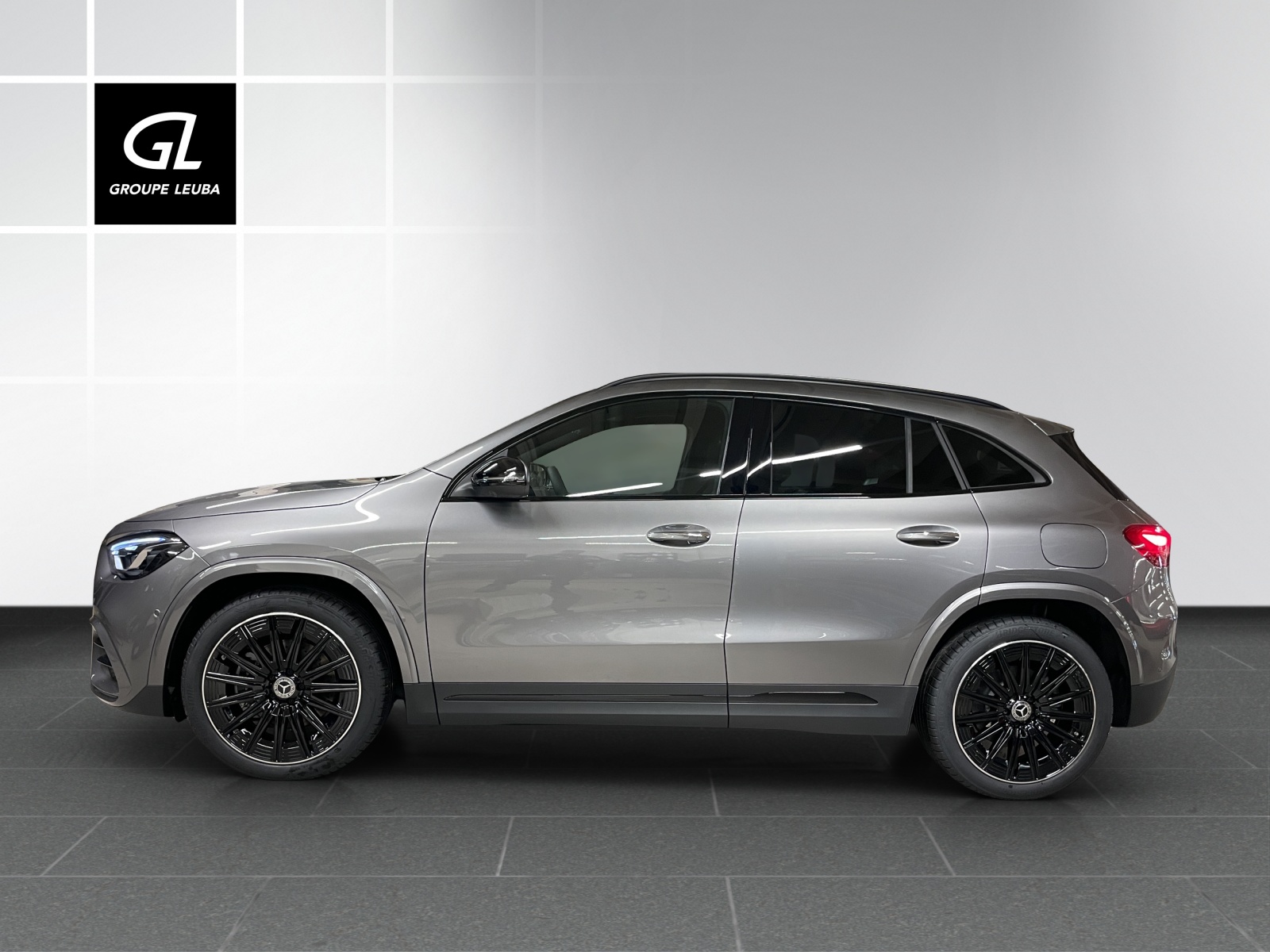 MERCEDES-BENZ GLA 220d 4Matic 8G-DCTSwiss Star-image-2