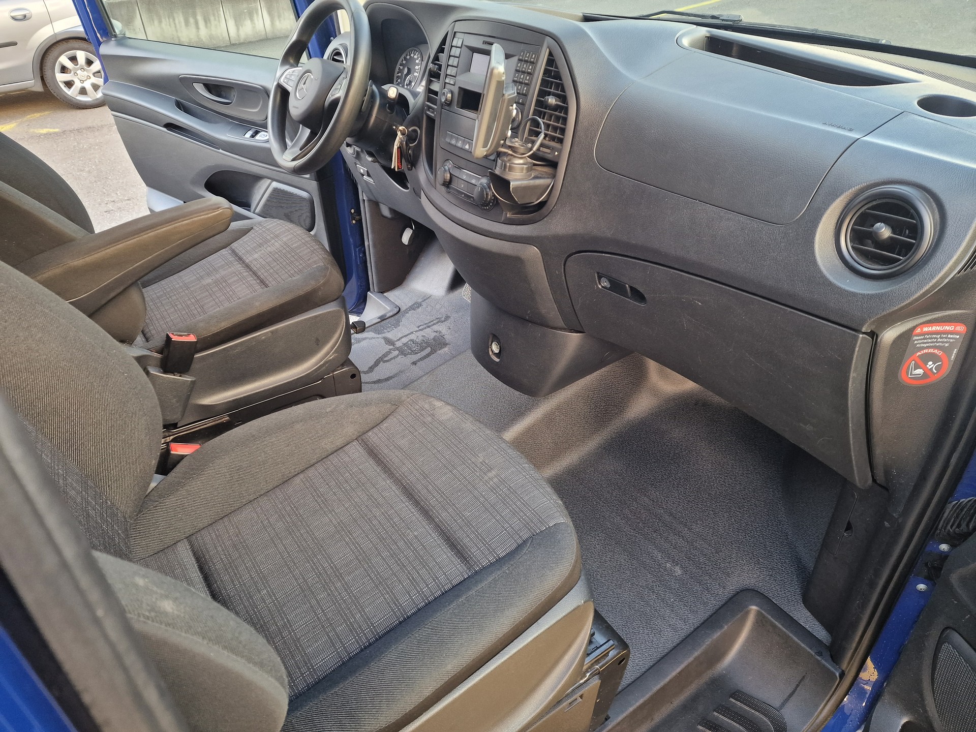 MERCEDES-BENZ Vito 116 BTEC 4Matic A-image-14