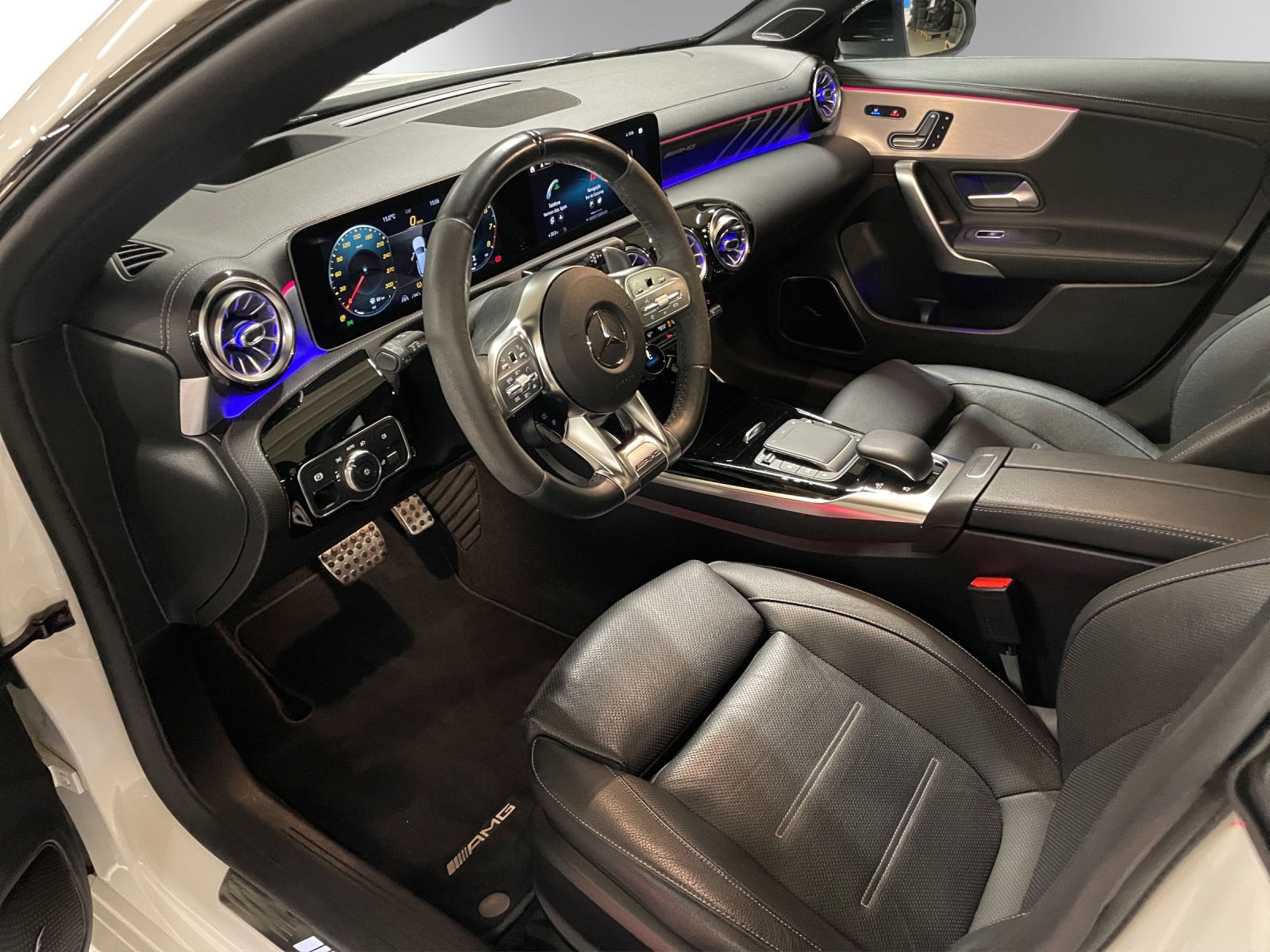 Image MERCEDES-BENZ CLA-45-AMG CLA Shooting Brake 45 S AMG 4Matic+ 8G-DCT