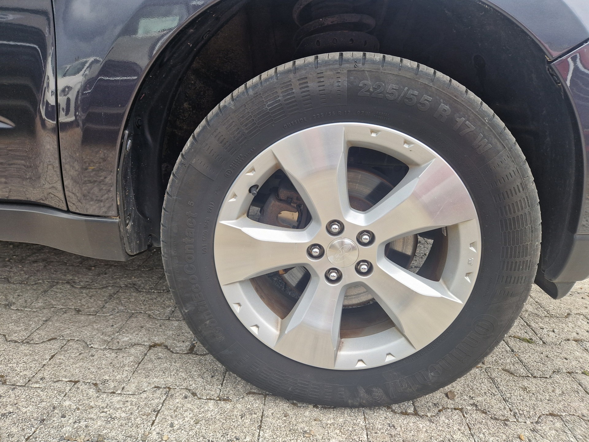 SUBARU FORESTER-image-11