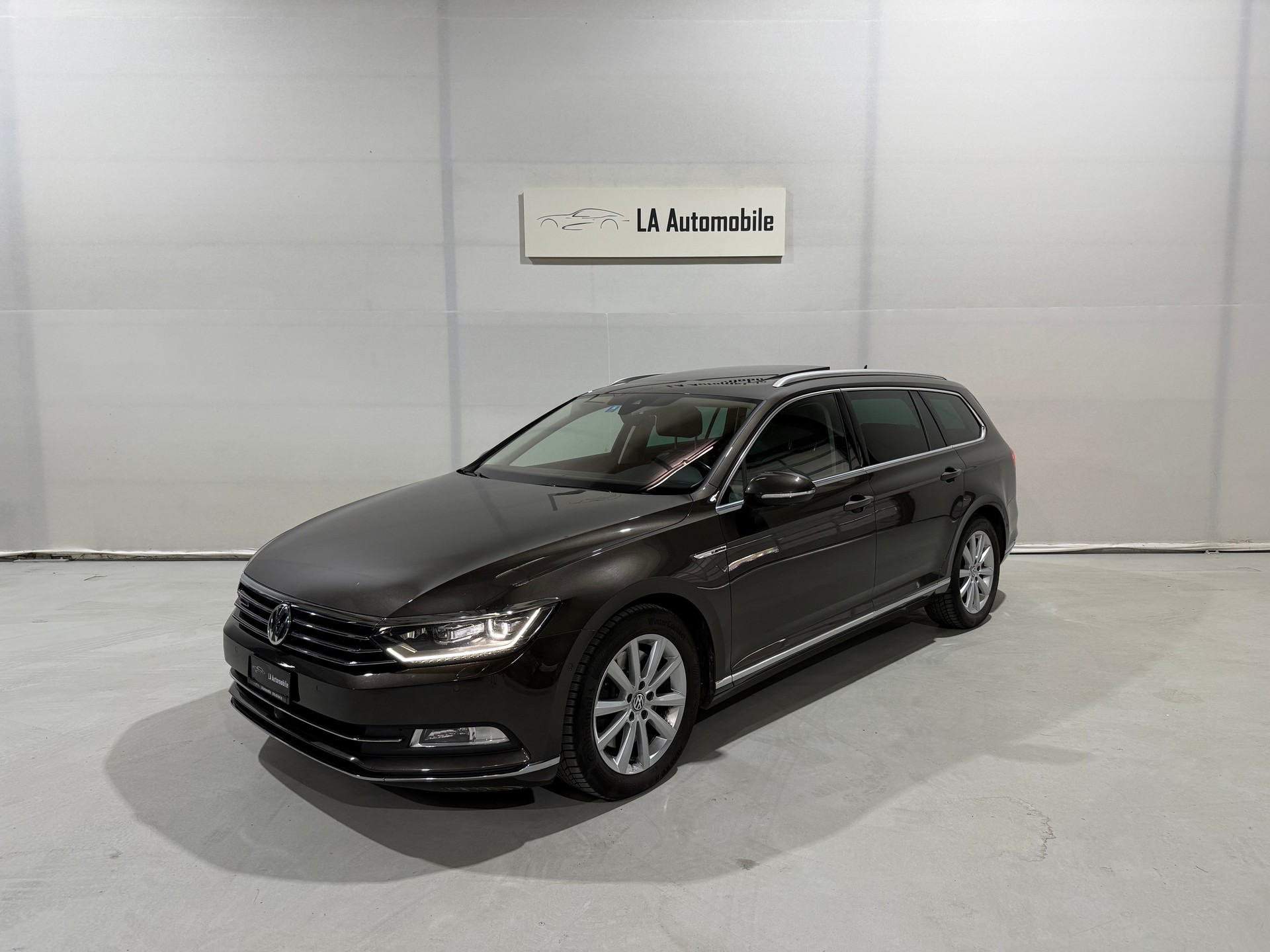 VW Passat Variant 2.0 TDI BMT High. DSG 4Motion-image-0