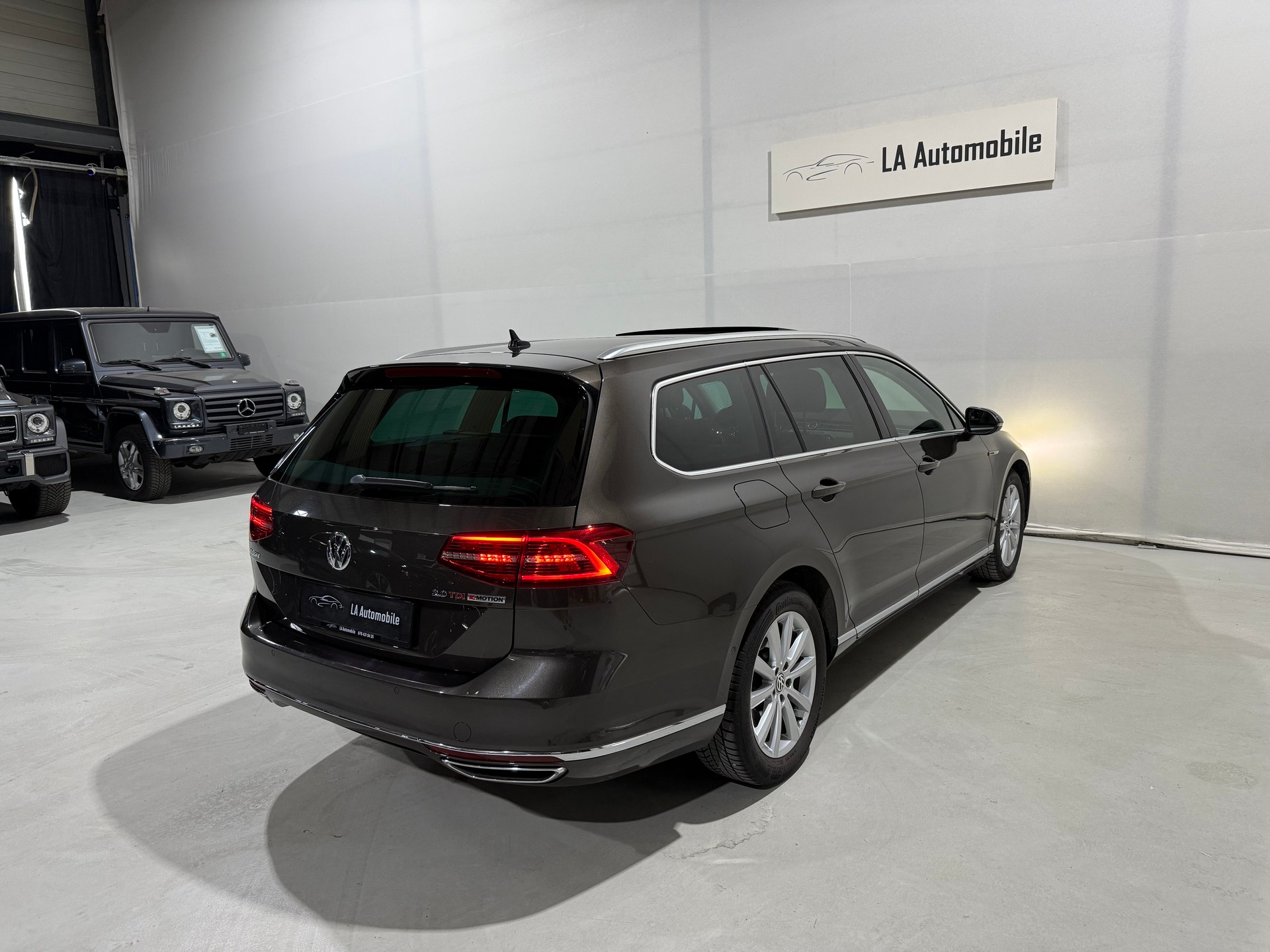 VW Passat Variant 2.0 TDI BMT High. DSG 4Motion-image-8