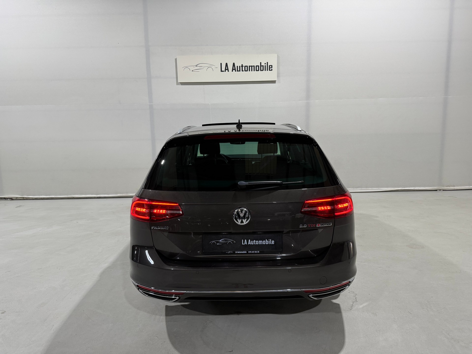 VW Passat Variant 2.0 TDI BMT High. DSG 4Motion-image-7
