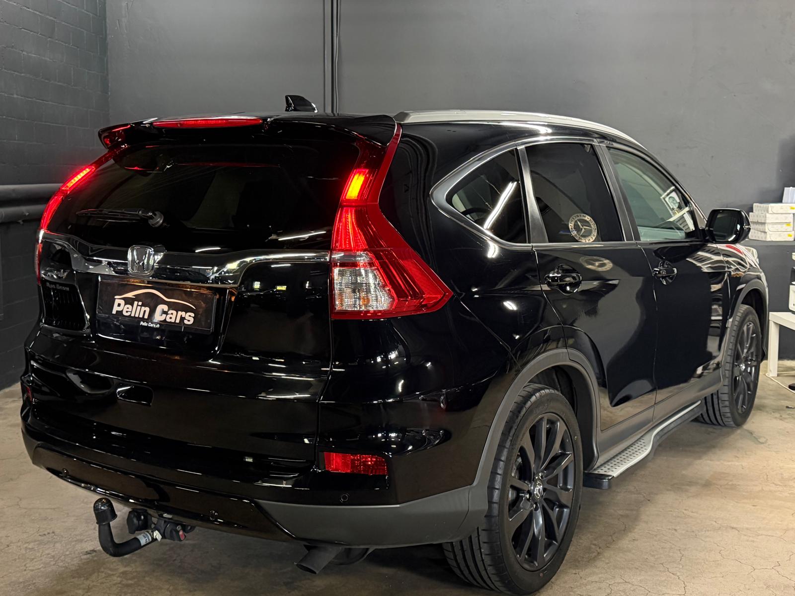 HONDA CR-V 1.6 i-DTEC Executive Black Edition 4WD Automatic-image-5